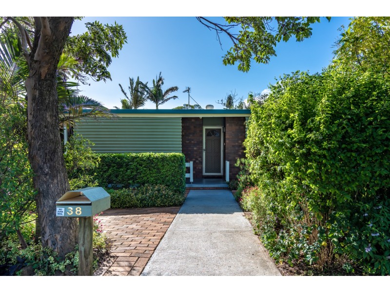 38 Wellcamp Street, Newtown QLD 4350