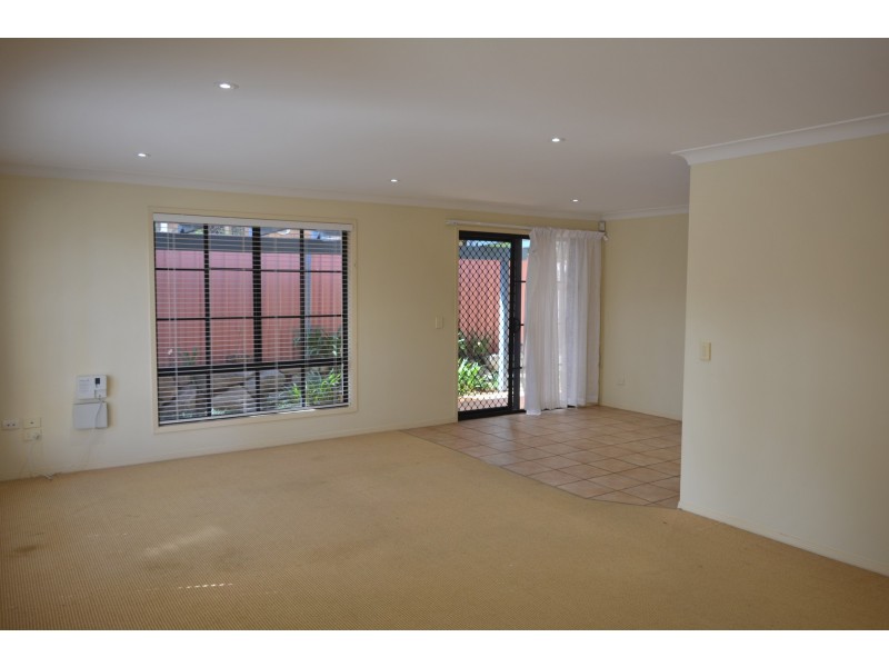 12a Daranlee Court, East Toowoomba QLD 4350