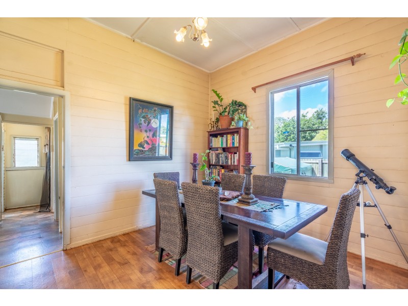 28 Clairmont Street, Newtown QLD 4350