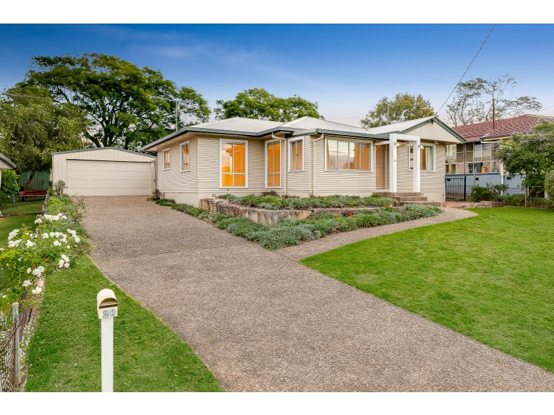 20 Cossart Street, Centenary Heights QLD 4350