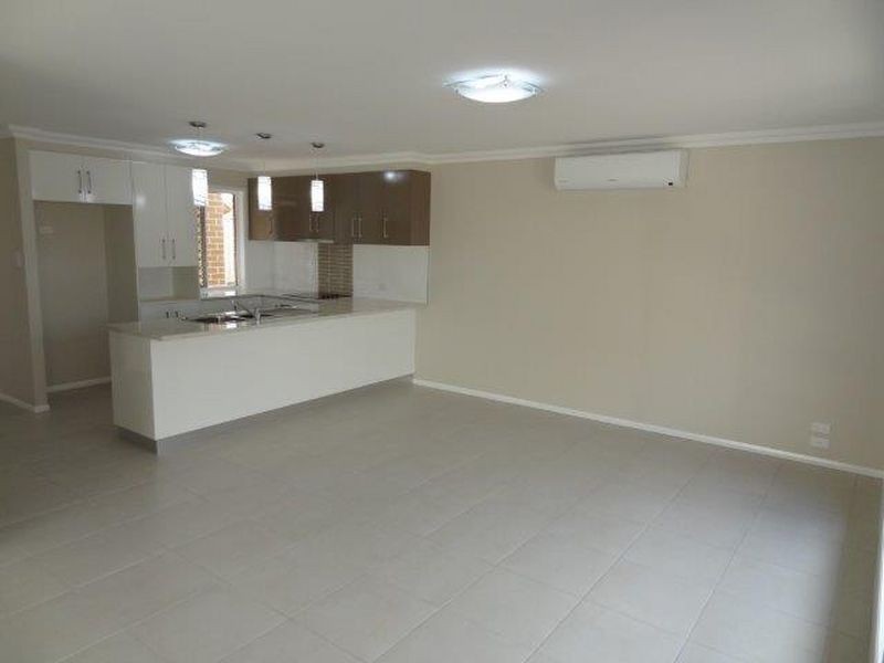 3/2 Beh Street, Harristown QLD 4350