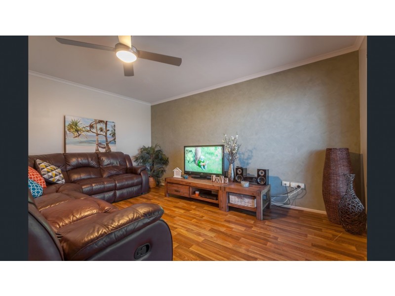 8 Kayser Court, Darling Heights QLD 4350
