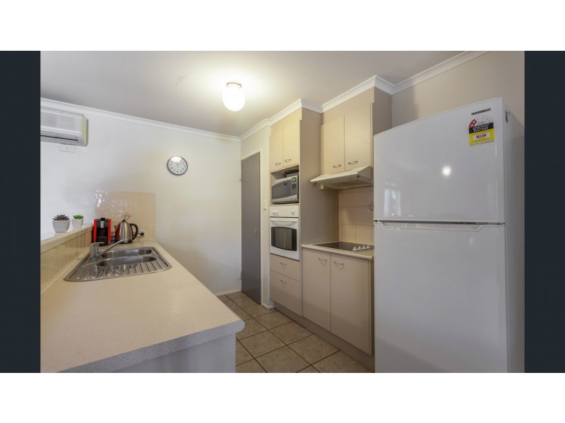 8 Kayser Court, Darling Heights QLD 4350
