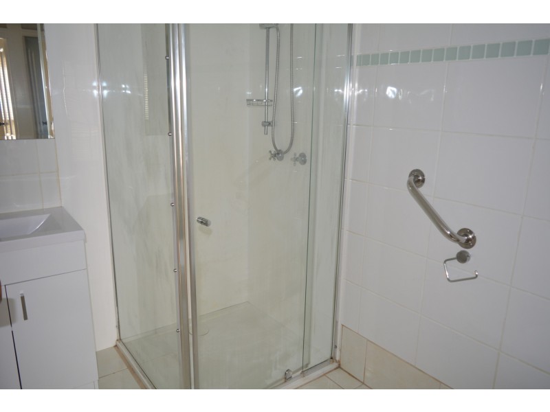 4 Wombyra Street, Newtown QLD 4350