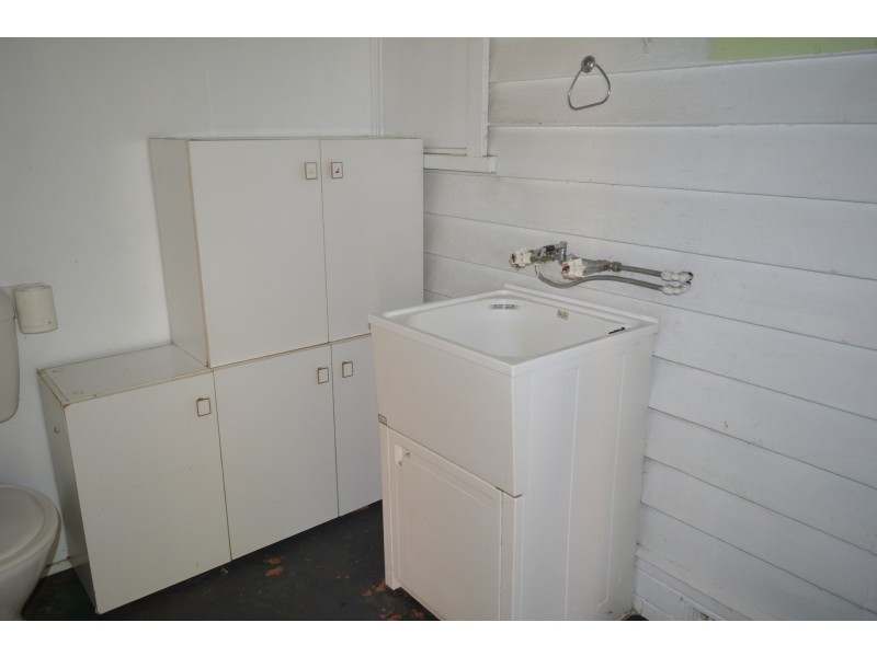 4 Wombyra Street, Newtown QLD 4350