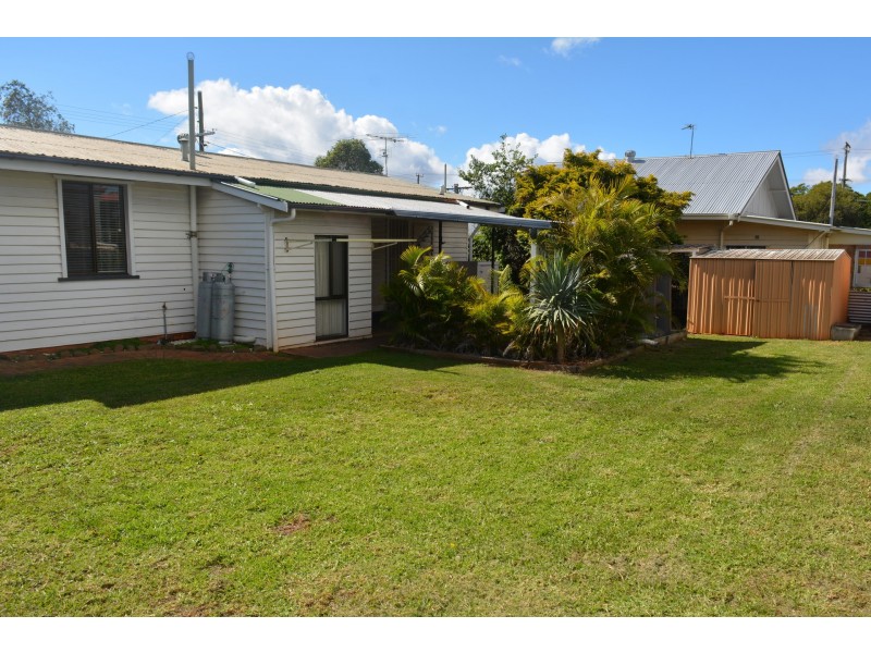 4 Wombyra Street, Newtown QLD 4350