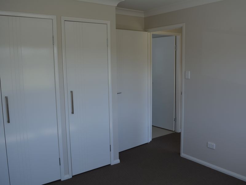 4/35 Sweeney Street, Kearneys Spring QLD 4350