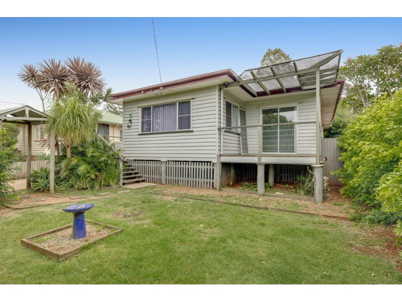 47 Glenvale Road, Newtown QLD 4350