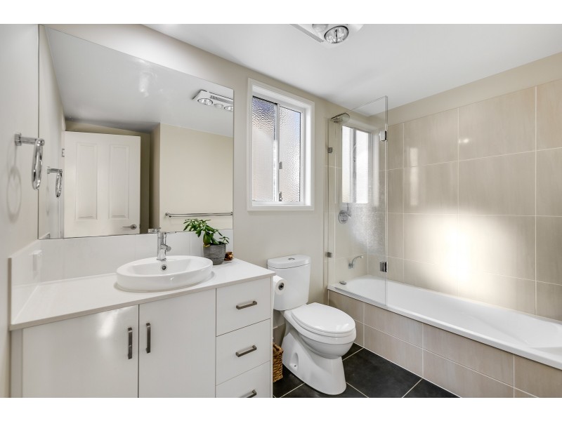 15 Stirling Street, East Toowoomba QLD 4350