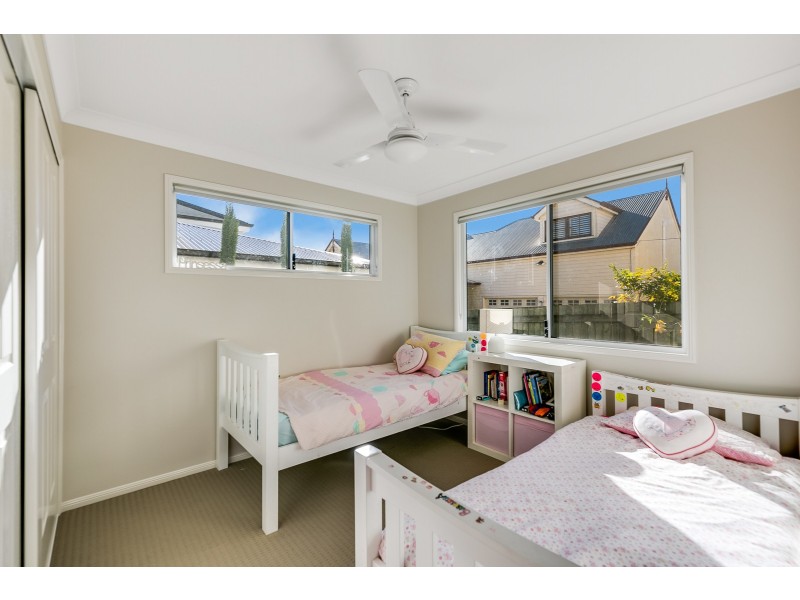 15 Stirling Street, East Toowoomba QLD 4350