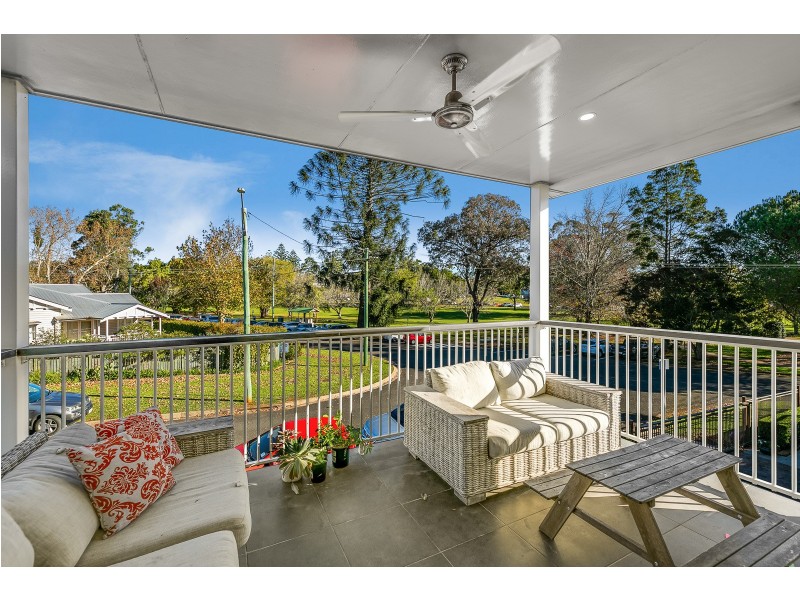 15 Stirling Street, East Toowoomba QLD 4350