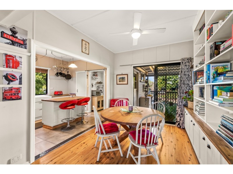 6 Farquharson Street, Harristown QLD 4350