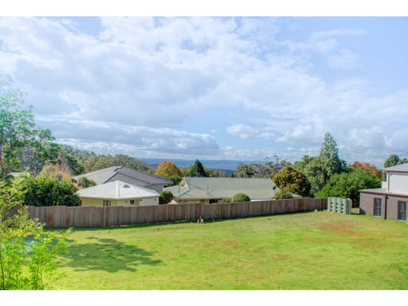 1B & 3 MacQueen Street, Mount Lofty QLD 4350