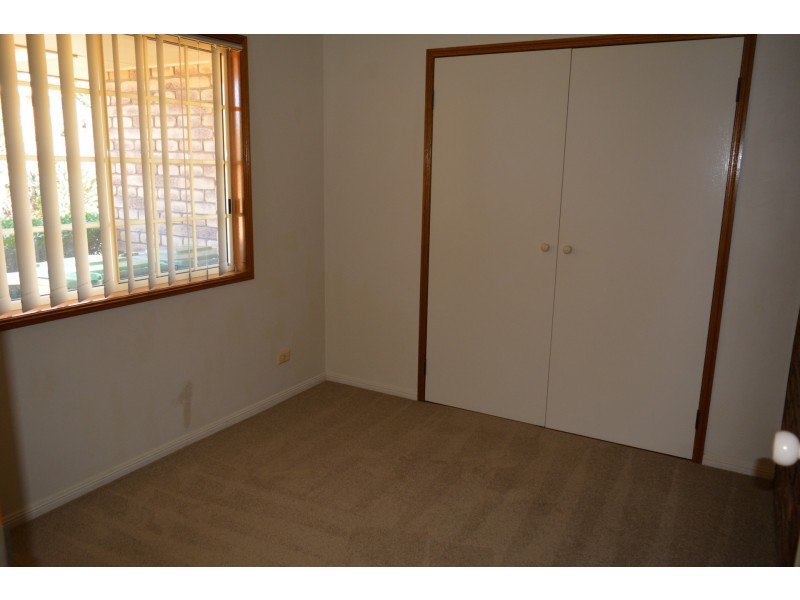 9 Araluen Court, Kearneys Spring QLD 4350