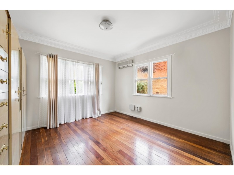 7 Norah Street, Centenary Heights QLD 4350