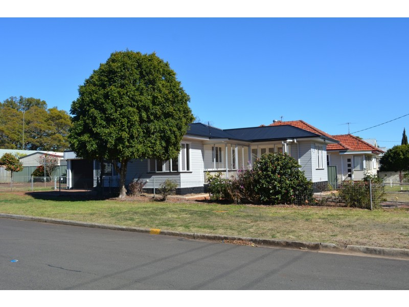 228A Bridge Street, Newtown QLD 4350