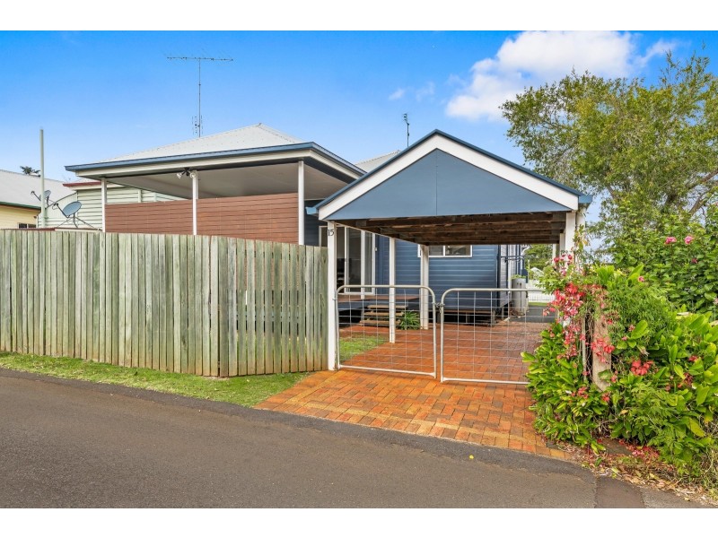 15 Kent Street, East Toowoomba QLD 4350