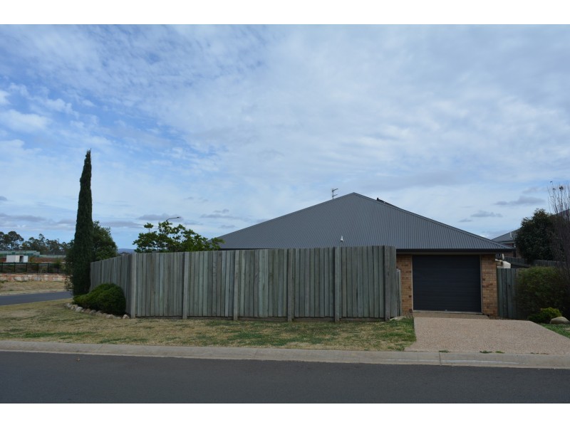 1/7 Amity Court, Harristown QLD 4350