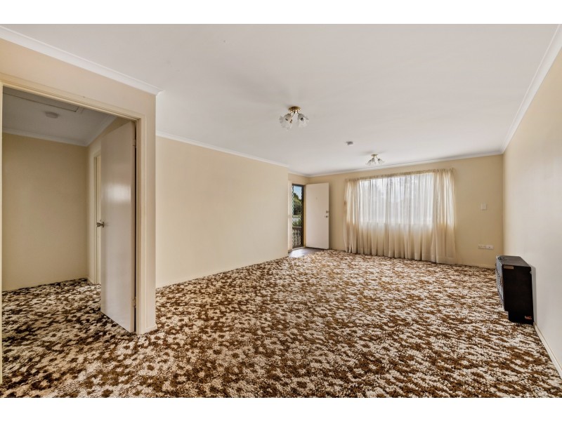 1/4 Clive Crescent, Darling Heights QLD 4350