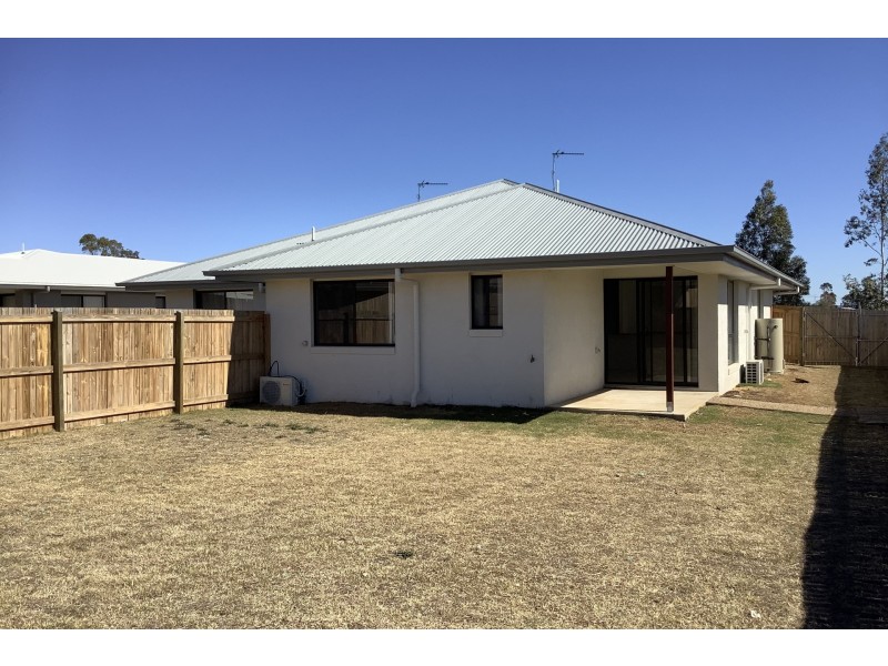 1/27 Harrow Street, Cambooya QLD 4358