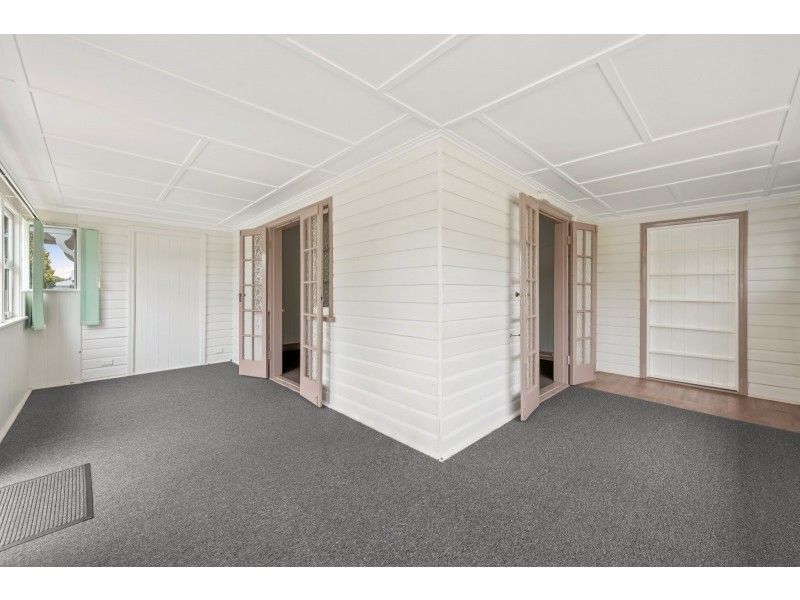 7 Charlotte Street, Newtown QLD 4350