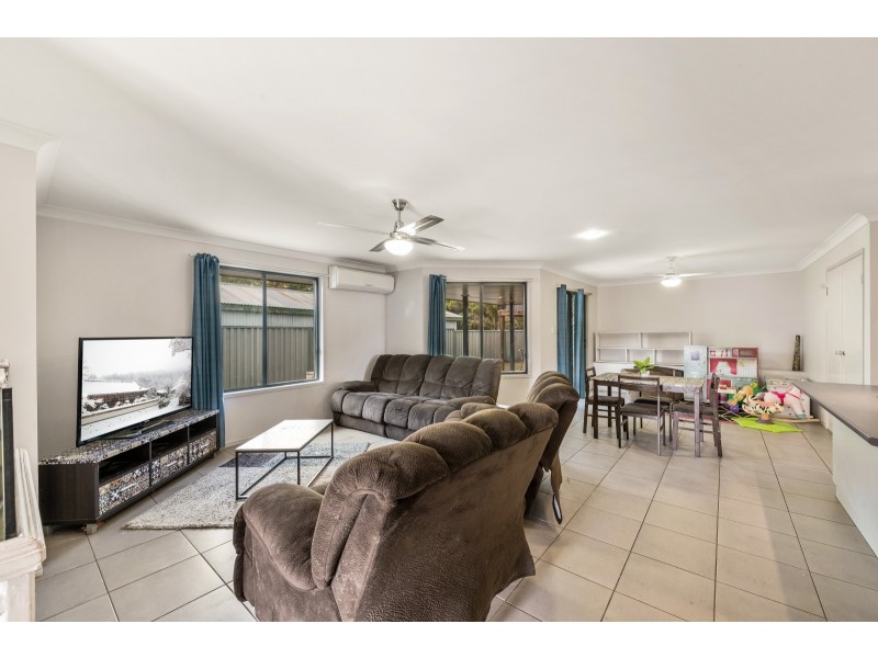 58 Geraghty Street, Cecil Plains QLD 4407