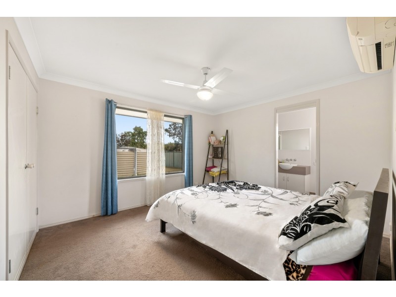 58 Geraghty Street, Cecil Plains QLD 4407