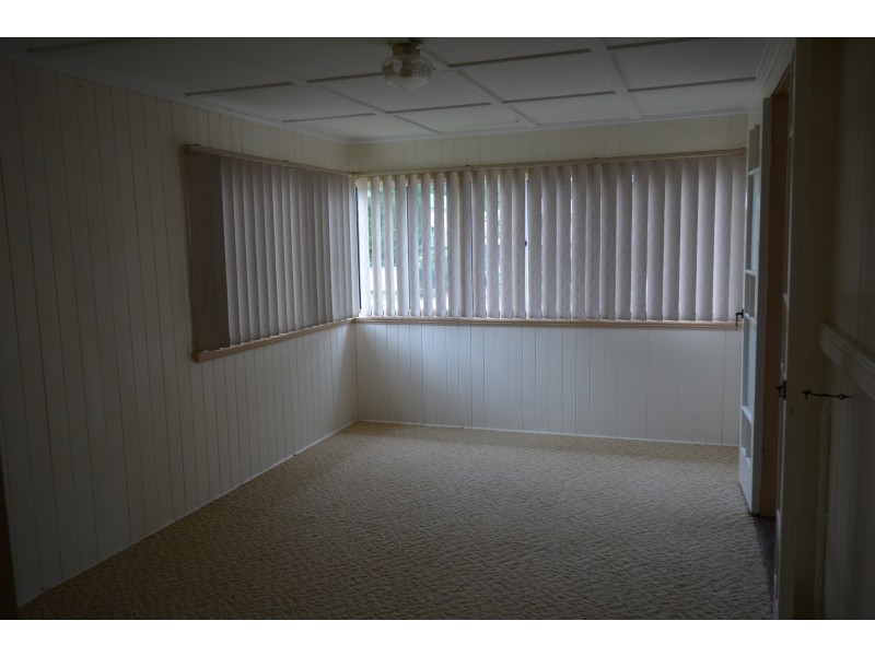 15 Kenilworth Street, North Toowoomba QLD 4350