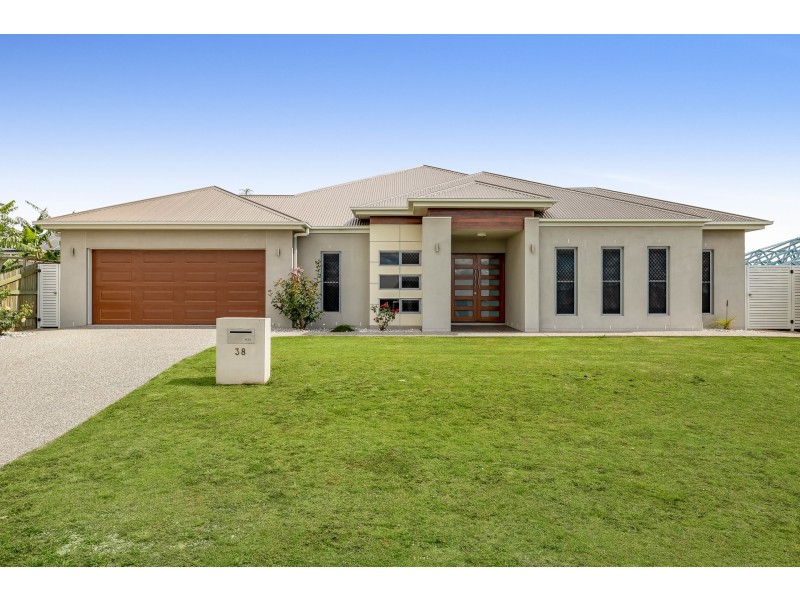 38 Gwenda Drive, Westbrook QLD 4350