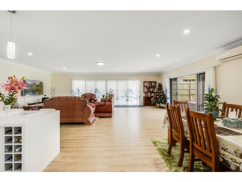 38 Gwenda Drive, Westbrook QLD 4350