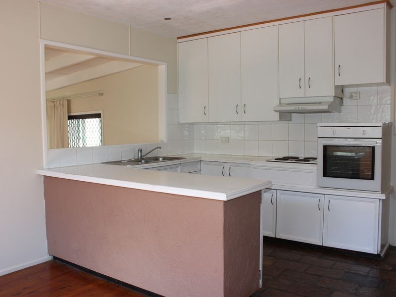 254 Tor Street, Rockville QLD 4350