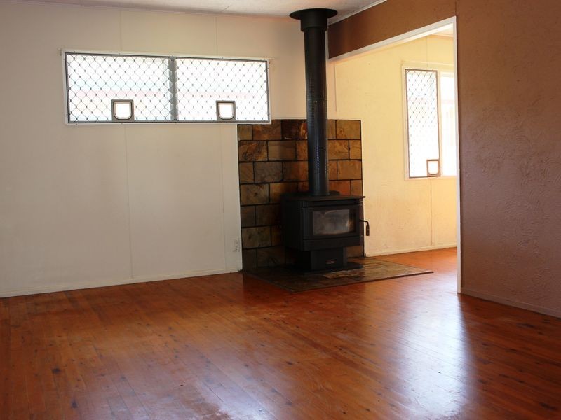 254 Tor Street, Rockville QLD 4350