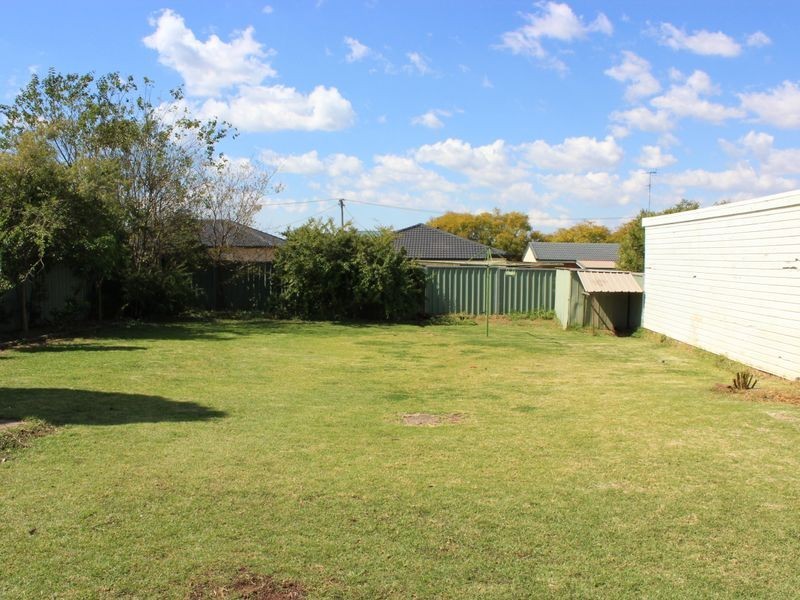 254 Tor Street, Rockville QLD 4350