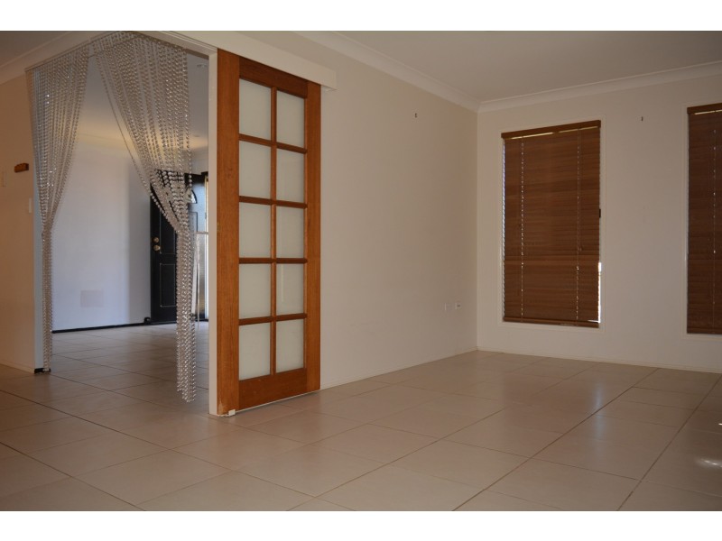 10 Evergreen Court, Glenvale QLD 4350