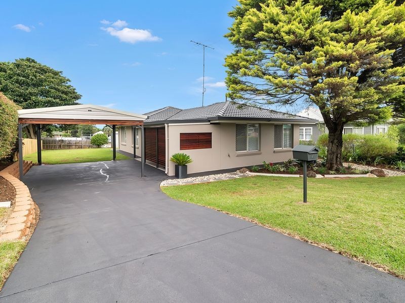 4 Katherine Street, North Toowoomba QLD 4350