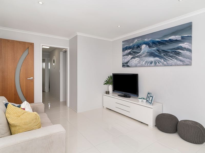 4 Katherine Street, North Toowoomba QLD 4350