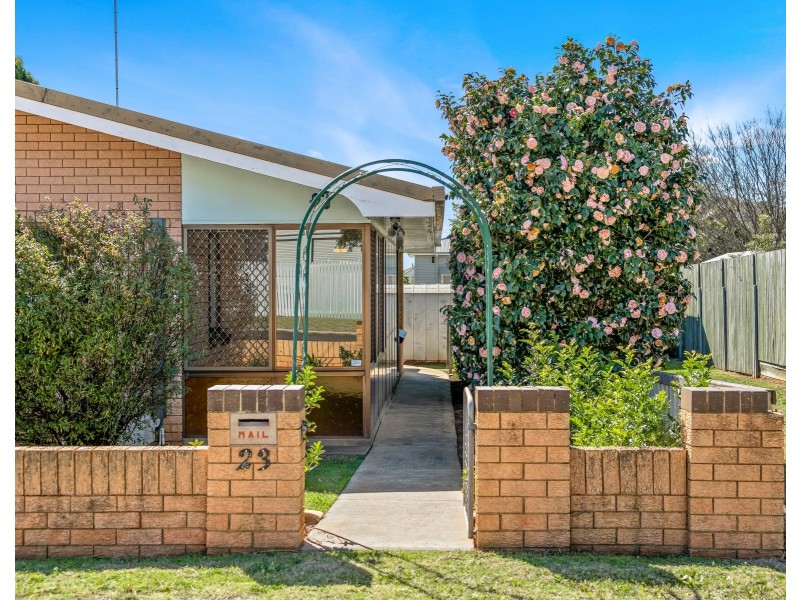 23 Rome Street, Newtown QLD 4350