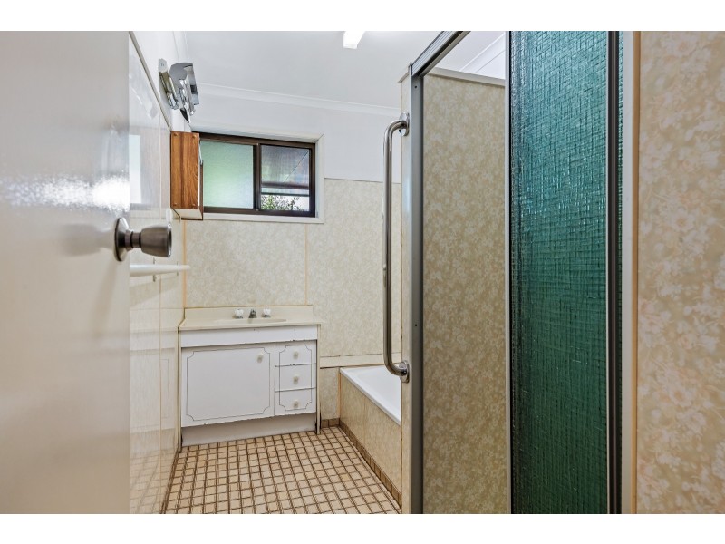 23 Rome Street, Newtown QLD 4350