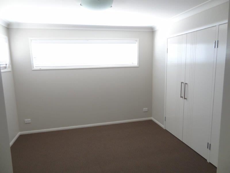 1/9 Wapiti Street, Kearneys Spring QLD 4350