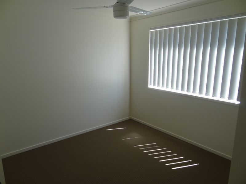 8/98 Main Street, Westbrook QLD 4350