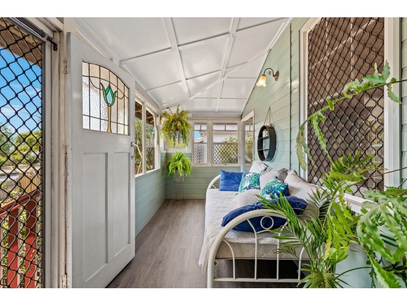 172 Taylor Street, Newtown QLD 4350