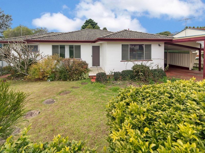 6 Corser Street, Toowoomba QLD 4350