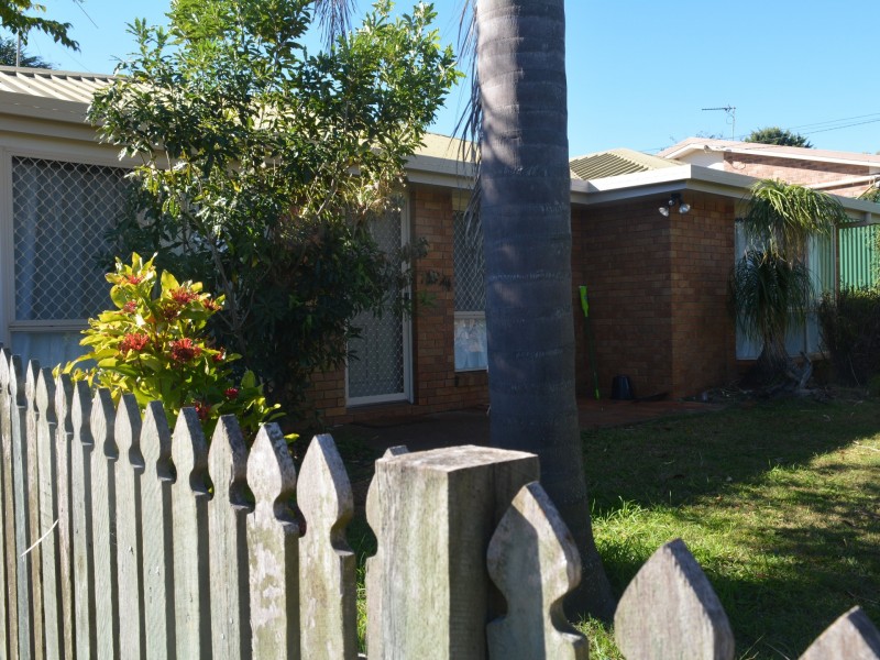 45 Redwood Street, Newtown QLD 4350