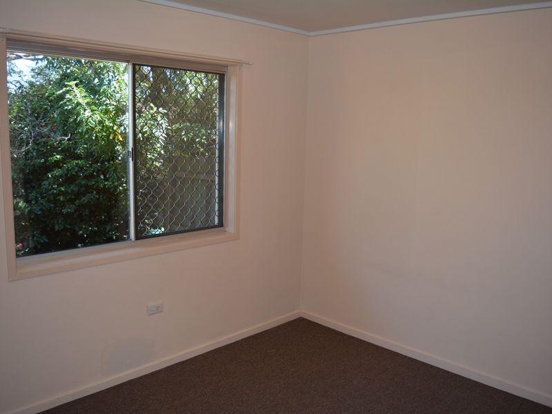 3/2 Faith Street, Centenary Heights QLD 4350