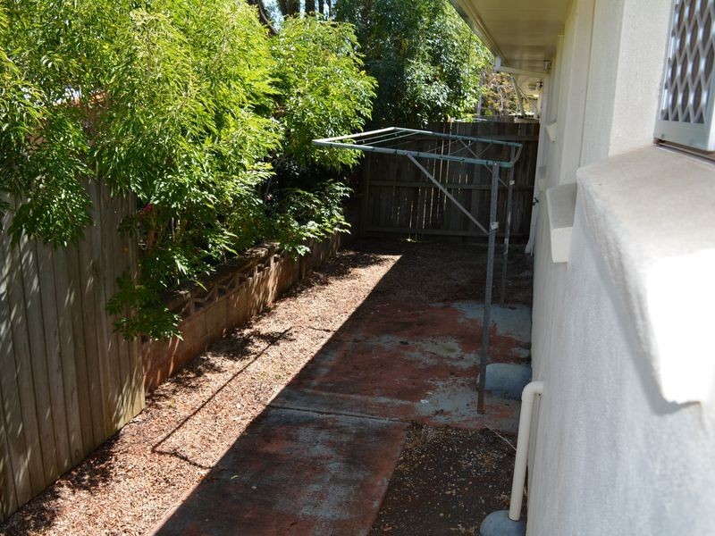 3/2 Faith Street, Centenary Heights QLD 4350