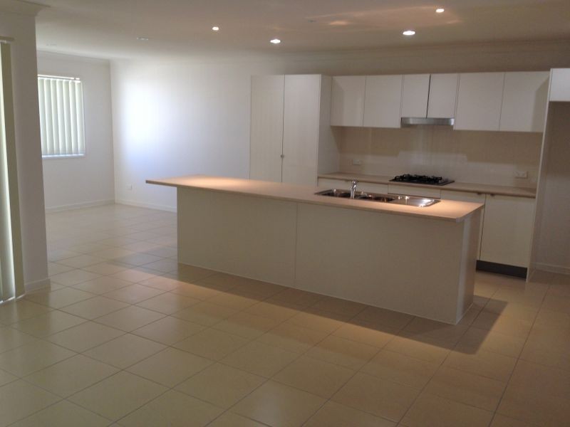 1/11 Carlin Street, Glenvale QLD 4350