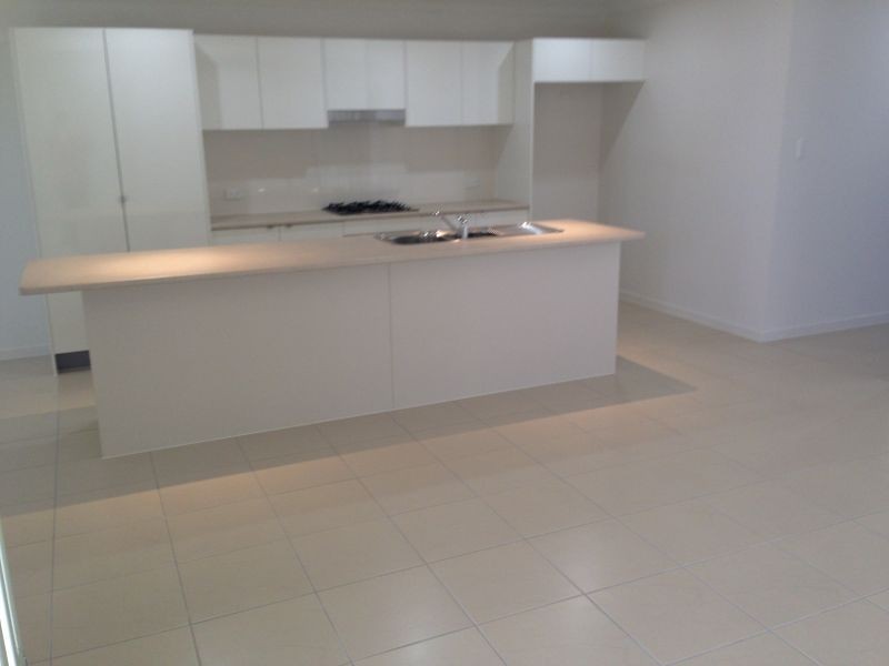 1/11 Carlin Street, Glenvale QLD 4350