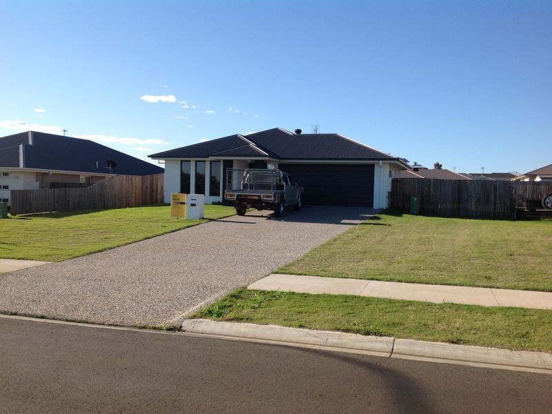 11 McIntosh Street, Westbrook QLD 4350