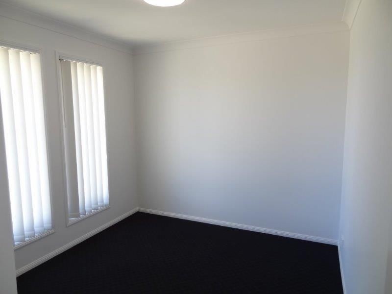 11 McIntosh Street, Westbrook QLD 4350