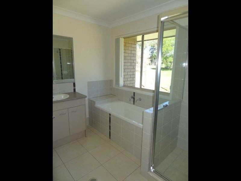 37 Station Street, Helidon QLD 4344